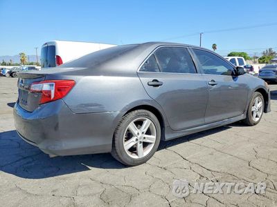 Trzecie zdjęcie samochodu z tyłu: 2014 TOYOTA /S/LE/XLE VIN:4T1BF1FK4EU830062 - miniatura