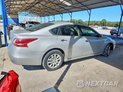 Trzecie zdjęcie samochodu z tyłu: 2013 NISSAN ALTIMA 2.5 VIN:1N4AL3AP9DN546223 - miniatura