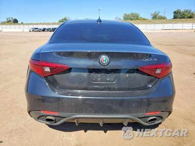 Zdjęcie 6 z 12 samochodu: 2017 ALFA ROMEO GIULIA Q4 VIN:ZARFAEDN6H7532758 - miniatura