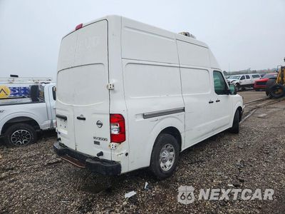 Trzecie zdjęcie samochodu z tyłu: 2012 NISSAN NV2500 REFRIGERATED DELIVERY VAN VIN:1N6AF0LX9CN106169 - miniatura