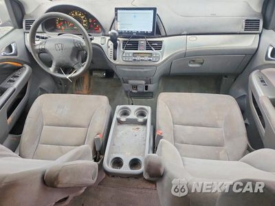 Zdjęcie 8 z 14 samochodu: 2007 HONDA ODYSSEY EX VIN:5FNRL38427B060672 - miniatura