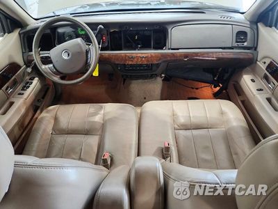 Zdjęcie 8 z 13 samochodu: 2006 MERCURY GRAND MARQUIS LS VIN:2MEFM75V66X609839 - miniatura