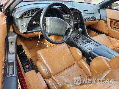 Zdjęcie 8 z 12 samochodu: 1990 CHEVROLET CORVETTE VIN:1G1YY3386L5106029 - miniatura