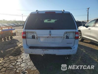 Zdjęcie 6 z 14 samochodu: 2011 LINCOLN NAVIGATOR VIN:5LMJJ2J59BEJ07005 - miniatura
