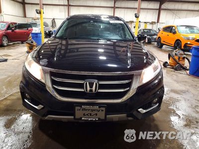Piąte zdjęcie samochodu w środku: 2013 HONDA CROSSTOUR EXL VIN:5J6TF2H58DL003573 - miniatura