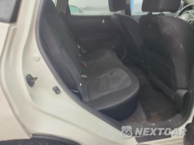 Zdjęcie 11 z 13 samochodu: 2013 NISSAN ROGUE S VIN:JN8AS5MT5DW014581 - miniatura