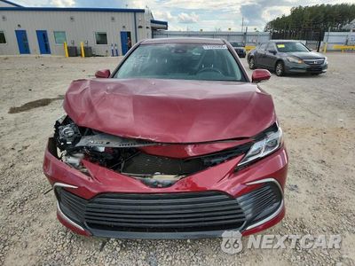 Piąte zdjęcie samochodu w środku: 2021 TOYOTA CAMRY LE VIN:4T1R11AK4MU473548 - miniatura