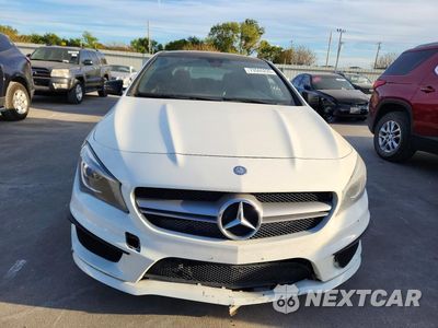 Piąte zdjęcie samochodu w środku: 2014 MERCEDES-BENZ CLA 45 AMG VIN:WDDSJ5CB3EN053050 - miniatura