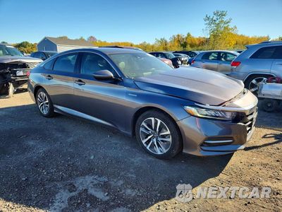 Czwarte zdjęcie samochodu z boku: 2018 HONDA ACCORD HYBRID VIN:1HGCV3F19JA015366 - miniatura