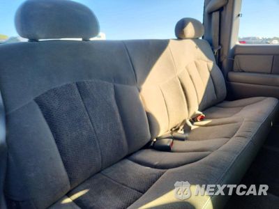 Zdjęcie 10 z 12 samochodu: 2000 CHEVROLET SILVERADO K1500 VIN:2GCEK19T8Y1236852 - miniatura