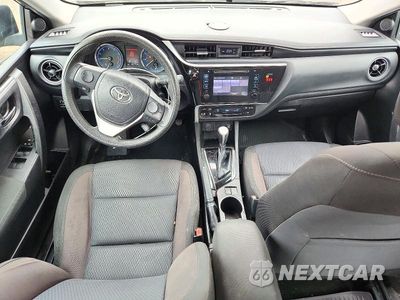 Zdjęcie 8 z 13 samochodu: 2018 TOYOTA COROLLA LE VIN:5YFBURHE6JP807289 - miniatura