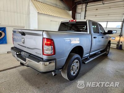 Trzecie zdjęcie samochodu z tyłu: 2022 RAM 2500 TRADESMAN VIN:3C6UR5CL6NG394415 - miniatura