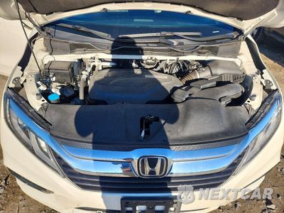 Zdjęcie 12 z 13 samochodu: 2018 HONDA ODYSSEY EXL VIN:5FNRL6H70JB025020 - miniatura