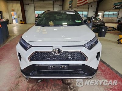 Piąte zdjęcie samochodu w środku: 2025 TOYOTA RAV4 XSE VIN:JTMEB3FV0SD240097 - miniatura