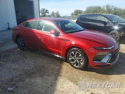 Czwarte zdjęcie samochodu z boku: 2025 HYUNDAI SONATA SEL VIN:KMHL64JA5SA456269 - miniatura