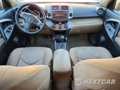 Zdjęcie 8 z 13 samochodu: 2012 TOYOTA RAV4 BASE VIN:2T3BF4DV4CW217071 - miniatura
