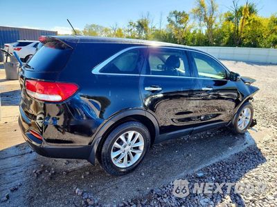 Trzecie zdjęcie samochodu z tyłu: 2018 KIA SORENTO L VIN:5XYPG4A39JG430793 - miniatura