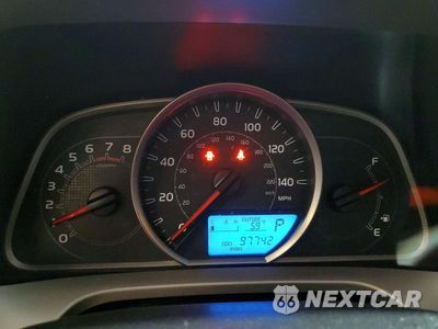 Zdjęcie 9 z 13 samochodu: 2015 TOYOTA RAV4 XLE VIN:JTMRFREV6FD120188 - miniatura