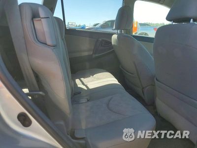 Zdjęcie 11 z 13 samochodu: 2012 TOYOTA RAV4 BASE VIN:2T3JF4DV0CW224241 - miniatura