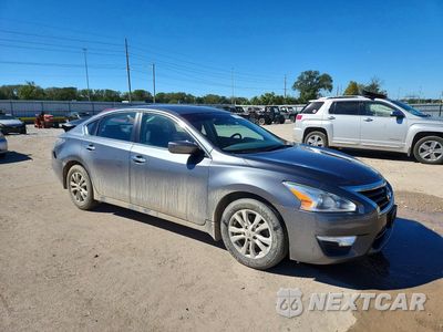Czwarte zdjęcie samochodu z boku: 2015 NISSAN ALTIMA 2.5 S VIN:1N4AL3AP0FN355759 - miniatura
