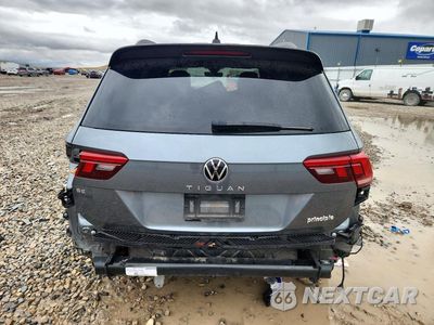 Zdjęcie 6 z 13 samochodu: 2024 VOLKSWAGEN TIGUAN SE R-LINE BLACK VIN:3VVCB7AXXRM053246 - miniatura