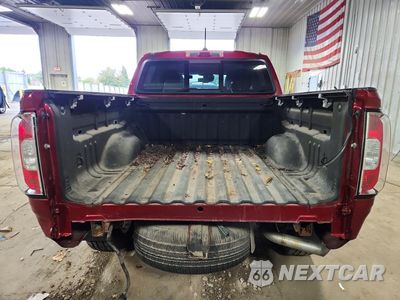 Zdjęcie 6 z 13 samochodu: 2017 GMC CANYON SLT VIN:1GTG6DEN9H1299342 - miniatura