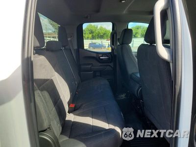 Zdjęcie 10 z 12 samochodu: 2022 CHEVROLET SILVERADO K1500 VIN:1GCRDAED0NZ506203 - miniatura