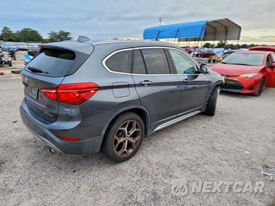 Trzecie zdjęcie samochodu z tyłu: 2019 BMW X1 XDRIVE28I VIN:WBXHT3C51K3H34091 - miniatura