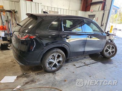Trzecie zdjęcie samochodu z tyłu: 2025 HONDA HR-V EXL VIN:3CZRZ2H71SM777632 - miniatura