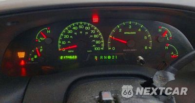 Zdjęcie 9 z 12 samochodu: 1999 FORD F150 XLT VIN:1FTRF17W7XNA06087 - miniatura