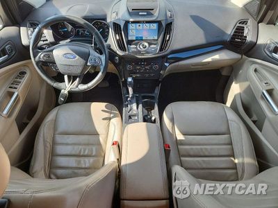 Zdjęcie 8 z 13 samochodu: 2017 FORD ESCAPE TITANIUM VIN:1FMCU9J92HUA95938 - miniatura