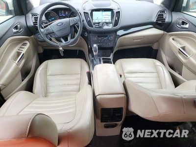 Zdjęcie 8 z 13 samochodu: 2019 FORD ESCAPE TITANIUM VIN:1FMCU0J91KUC44987 - miniatura