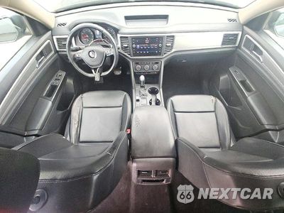 Zdjęcie 8 z 13 samochodu: 2018 VOLKSWAGEN ATLAS SE VIN:1V2CR2CA8JC529729 - miniatura