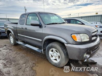 Czwarte zdjęcie samochodu z boku: 2003 TOYOTA TUNDRA LIMITED VIN:5TBBT48183S425903 - miniatura
