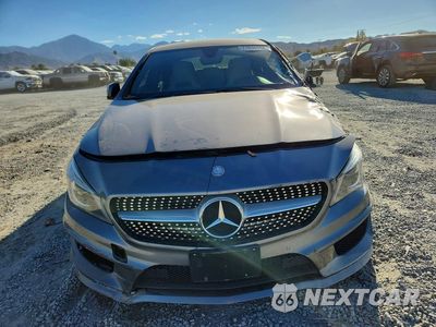 Piąte zdjęcie samochodu w środku: 2015 MERCEDES-BENZ CLA 250 VIN:WDDSJ4EB7FN247766 - miniatura