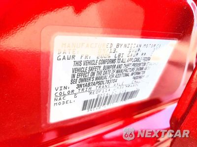 Zdjęcie 12 z 12 samochodu: 2013 NISSAN SENTRA S VIN:3N1AB7AP5DL783704 - miniatura