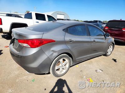 Trzecie zdjęcie samochodu z tyłu: 2013 HYUNDAI ELANTRA GLS VIN:5NPDH4AE1DH350869 - miniatura