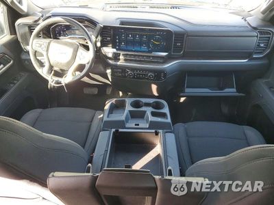 Zdjęcie 8 z 12 samochodu: 2025 CHEVROLET SILVERADO K1500 RST VIN:1GCPKEEK1SZ226739 - miniatura