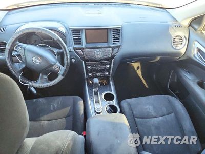 Zdjęcie 8 z 13 samochodu: 2013 NISSAN PATHFINDER S VIN:5N1AR2MM6DC653371 - miniatura