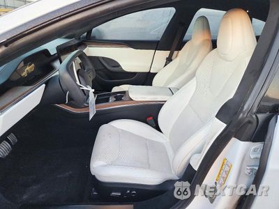 Zdjęcie 7 z 12 samochodu: 2021 TESLA MODEL S VIN:5YJSA1E55MF450900 - miniatura