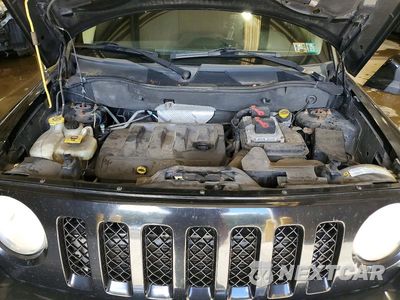 Zdjęcie 12 z 14 samochodu: 2012 JEEP PATRIOT LATITUDE VIN:1C4NJRFB9CD658333 - miniatura