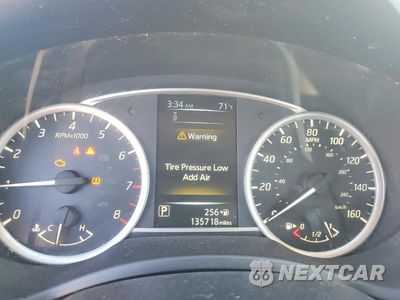 Zdjęcie 9 z 12 samochodu: 2018 NISSAN SENTRA S VIN:3N1AB7AP9JY277937 - miniatura