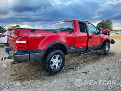 Trzecie zdjęcie samochodu z tyłu: 2005 FORD F150 VIN:1FTPX04595KB81465 - miniatura