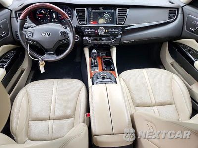 Zdjęcie 8 z 12 samochodu: 2016 KIA K900 LUXURY V6 VIN:KNALU4D34G6031253 - miniatura