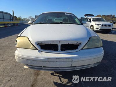 Piąte zdjęcie samochodu w środku: 2002 MERCURY SABLE GS VIN:1MEFM50U92A645837 - miniatura