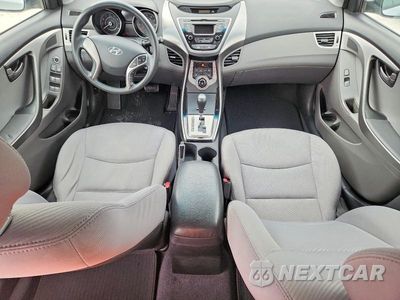 Zdjęcie 8 z 12 samochodu: 2013 HYUNDAI ELANTRA GLS VIN:5NPDH4AE3DH355460 - miniatura