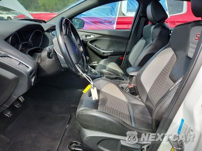 Zdjęcie 7 z 12 samochodu: 2016 FORD FOCUS ST VIN:1FADP3L9XGL257691 - miniatura