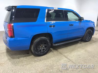 Trzecie zdjęcie samochodu z tyłu: 2020 CHEVROLET TAHOE POLICE VIN:1GNSKDEC3LR247789 - miniatura