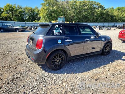 Trzecie zdjęcie samochodu z tyłu: 2016 MINI COOPER S VIN:WMWXU3C59G2B63496 - miniatura
