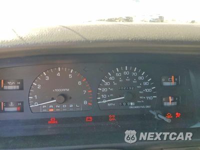 Zdjęcie 9 z 12 samochodu: 1996 TOYOTA T100 DX VIN:JT4TN12D3T0021207 - miniatura